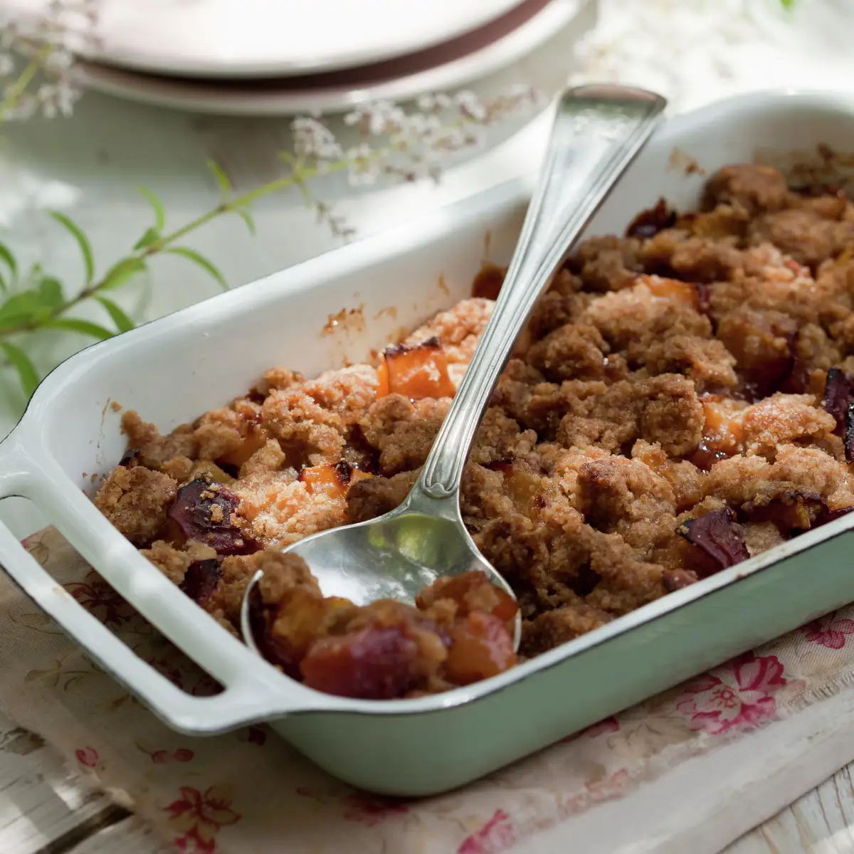 CRUMBLE DE NECTARINAS.