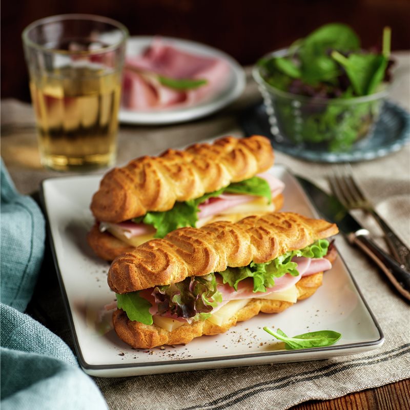 ÉCLAIRS CON JAMÓN Y QUESO.