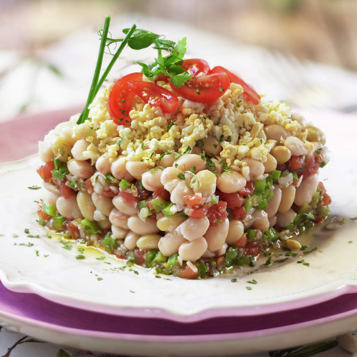 ENSALADA DE ALUBIAS POCHAS CON PIPIRRANA