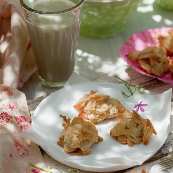 GALLETAS DE ALMENDRAS.