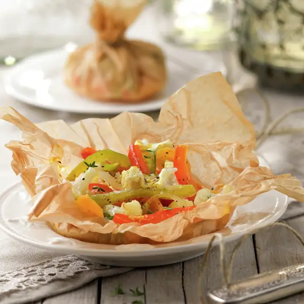 ¿Buscas una guarnición fácil y deliciosa? Prueba la papillote de verduras con vinagreta de mostaza