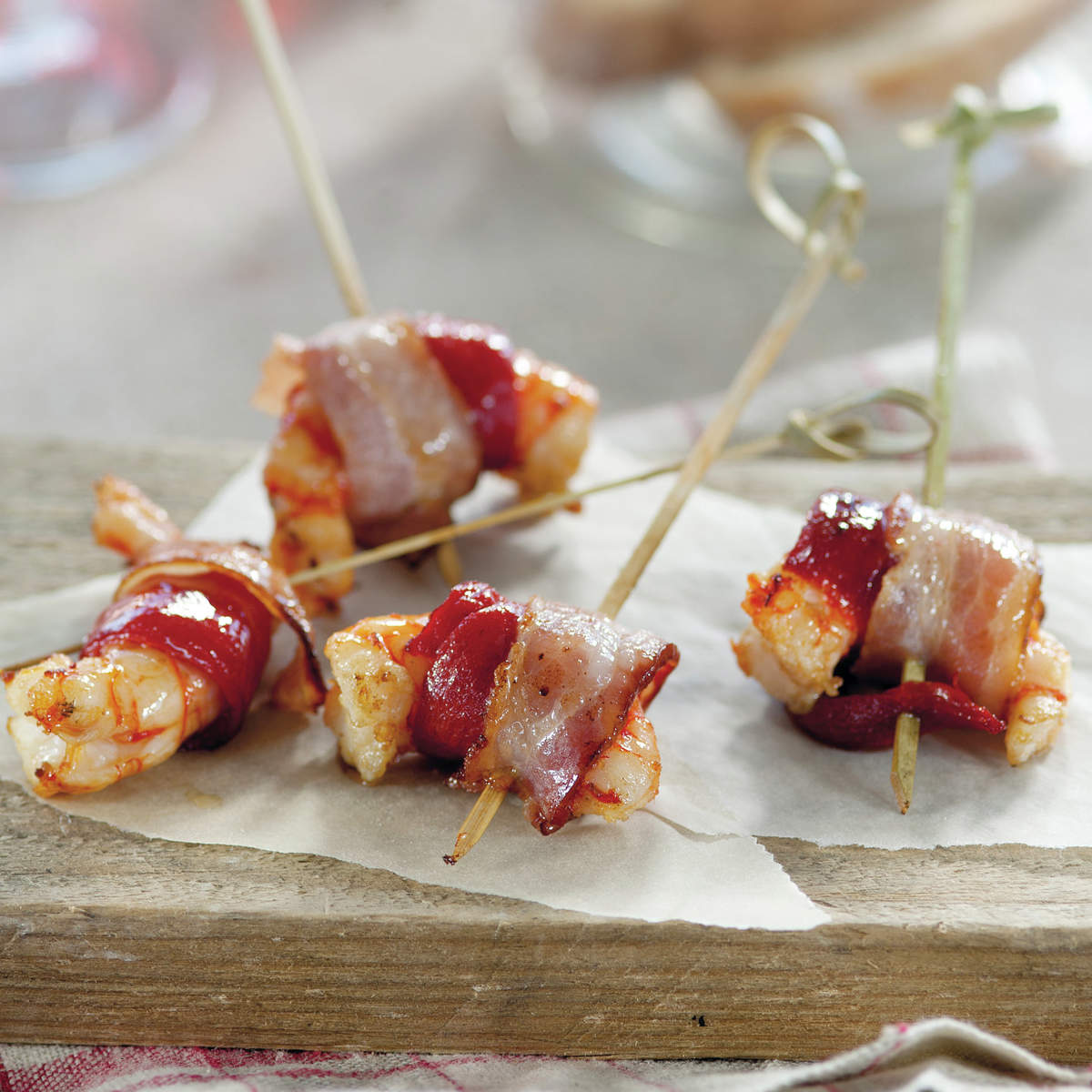 PINCHO DE BEICON, PIQUILLO Y GAMBA.