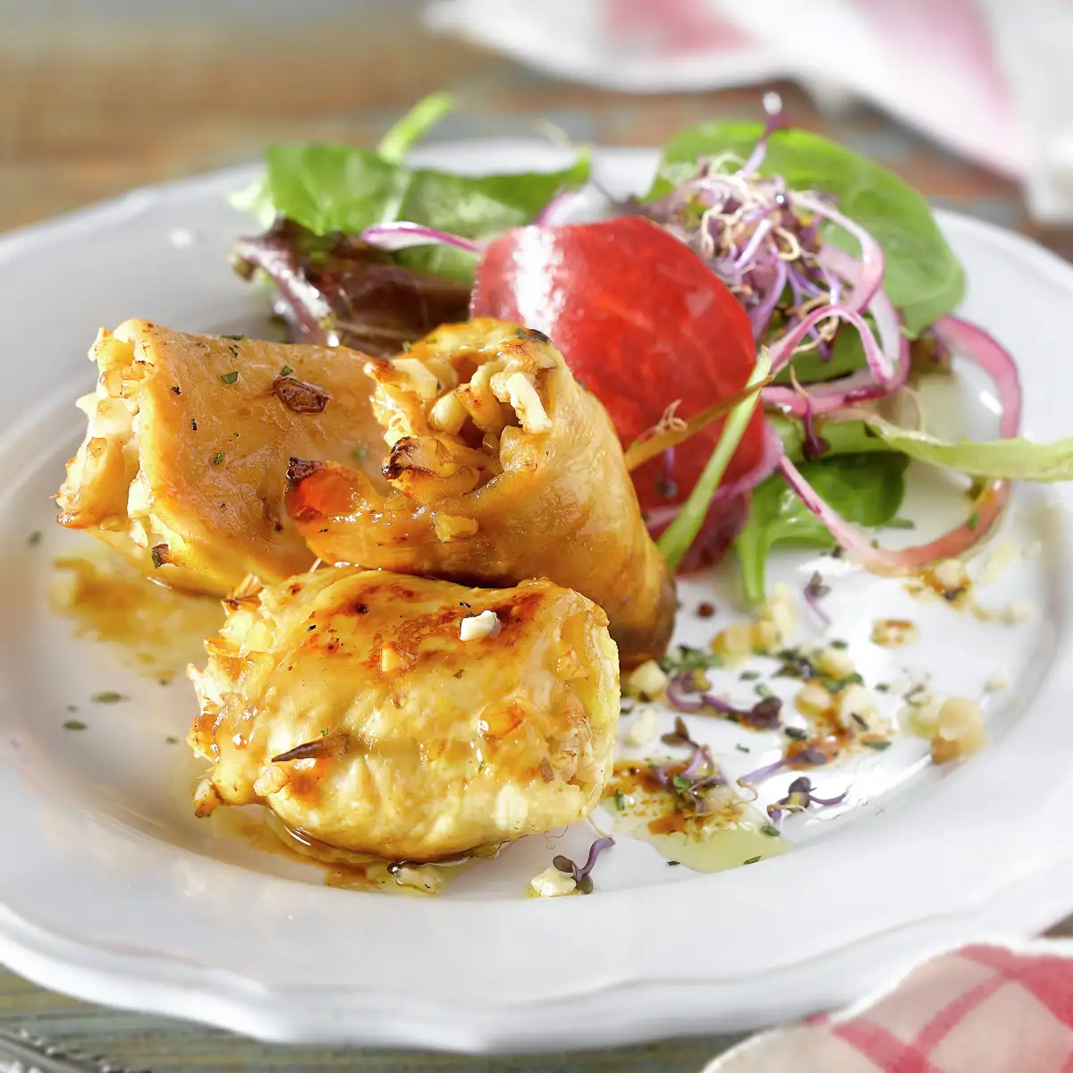 ROLLITOS DE PAVO CON FRUTOS SECOS.