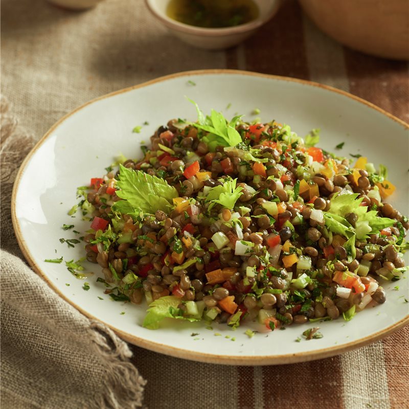 SALPICÓN CON VINAGRETA DE MENTA.