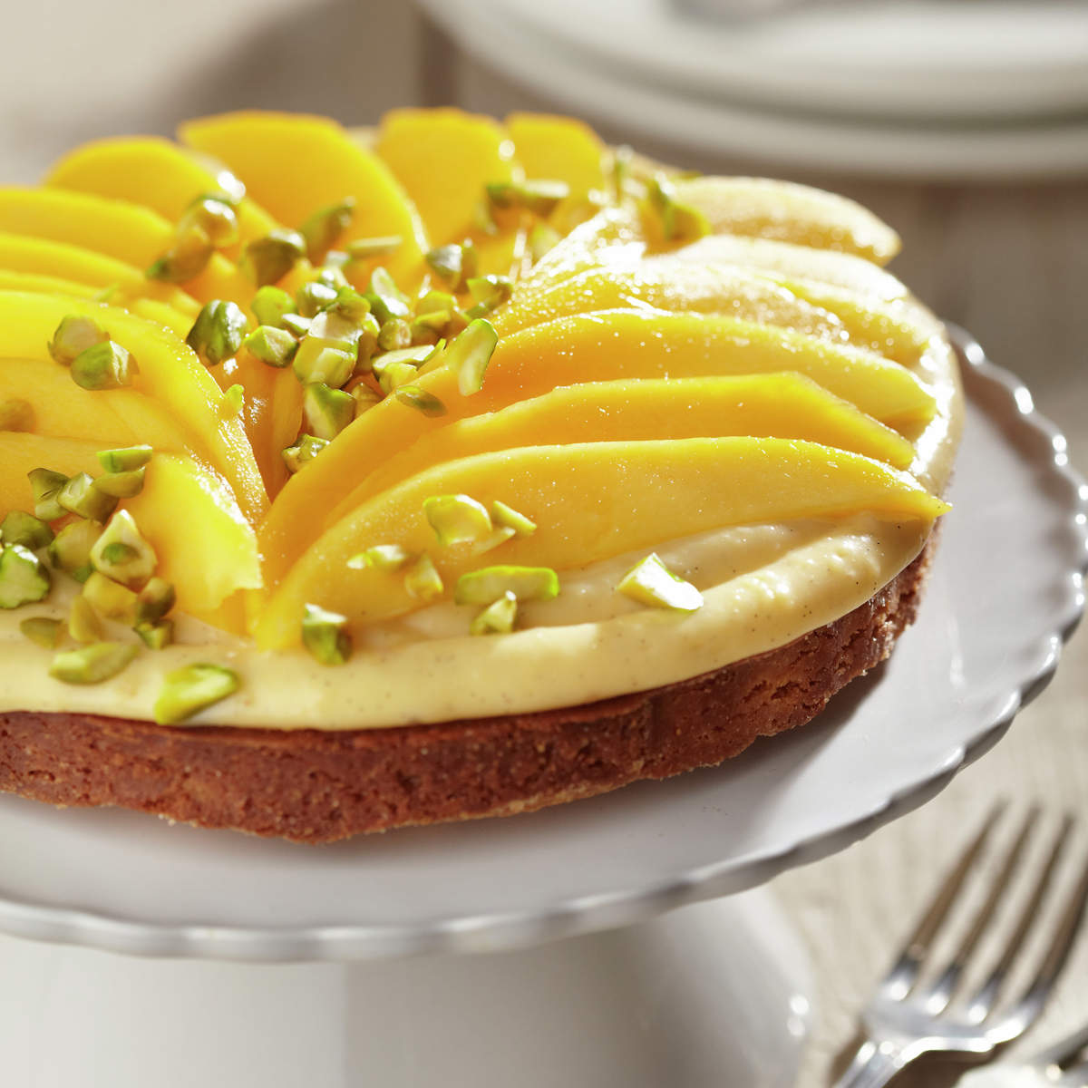 TARTA DE MANGO Y CREMA PASTELERA.