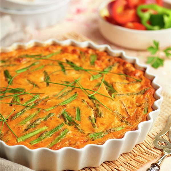 Tortilla de espárragos y pimientos al horno