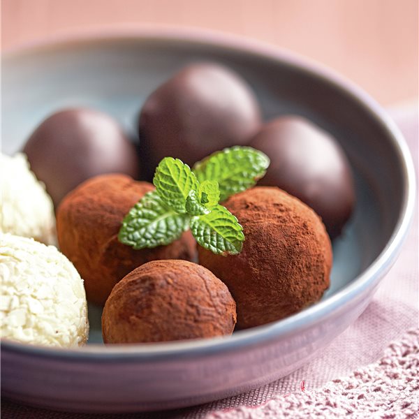 TRUFAS CON TRES COBERTURAS.