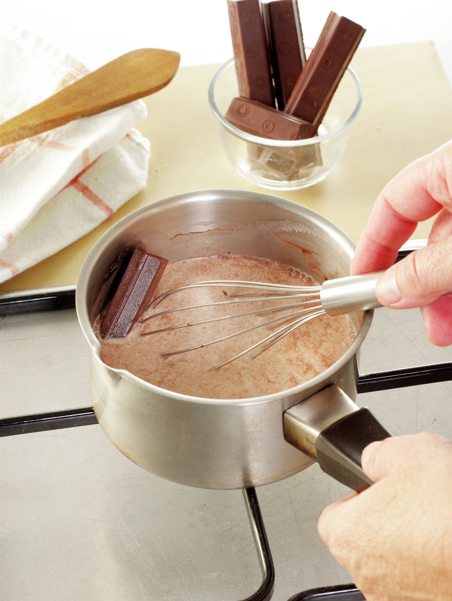 1. Haz la crema de chocolate