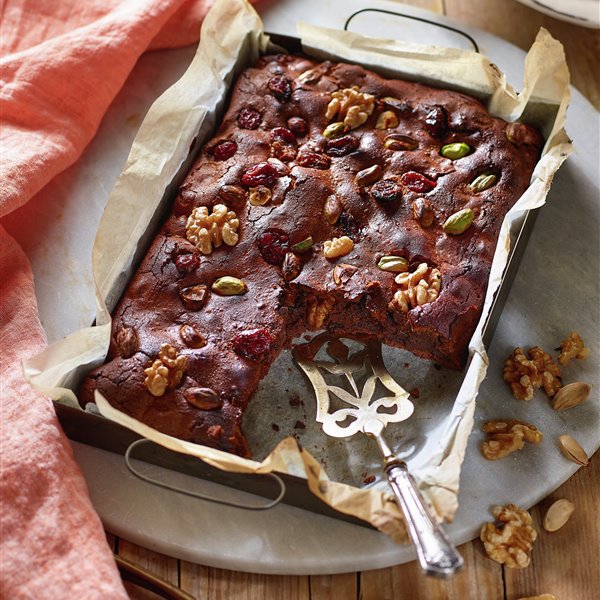 paso_a_paso_para_realizar_brownie_clasico_con_frutos_secos_variados_resultado_final