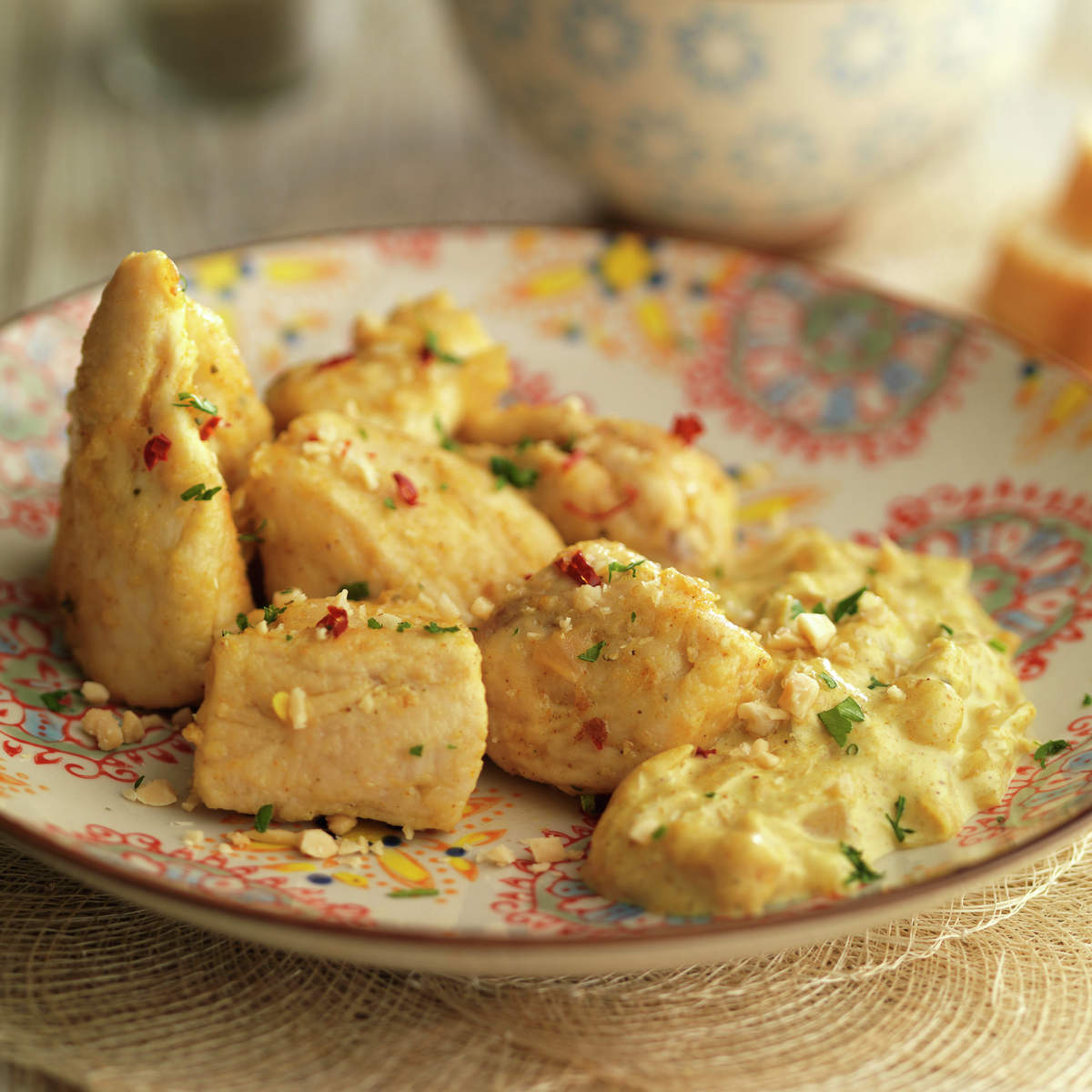 POLLO AL CURRY CON CACAHUETES