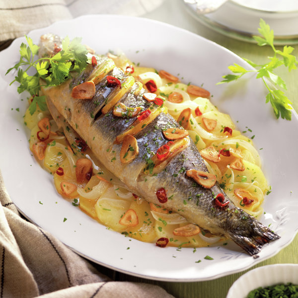 Lubina Al Horno Con Patatas Y Cebolla Una Receta F cil Y Sencilla Que Lubina Al Horno Con Patatas Y Cebolla Una Receta F cil Y Sencilla Que