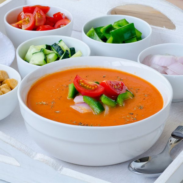 Gazpacho: todos los beneficios de la bebida más saludable del verano
