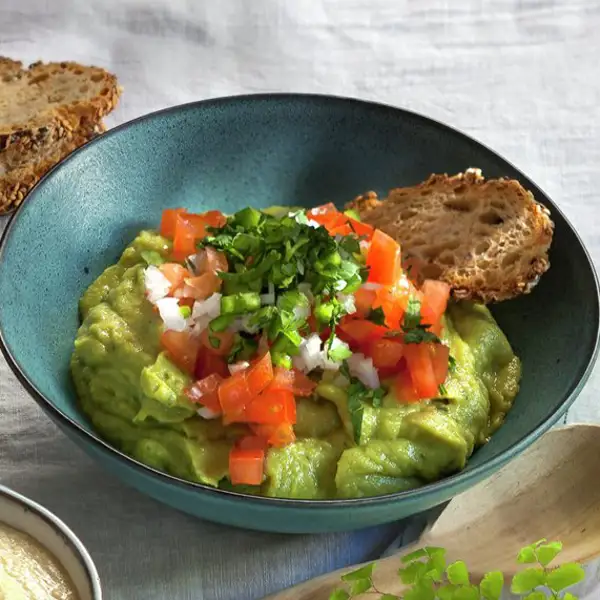 Guacamole con pico de gallo, la receta mexicana más internacional