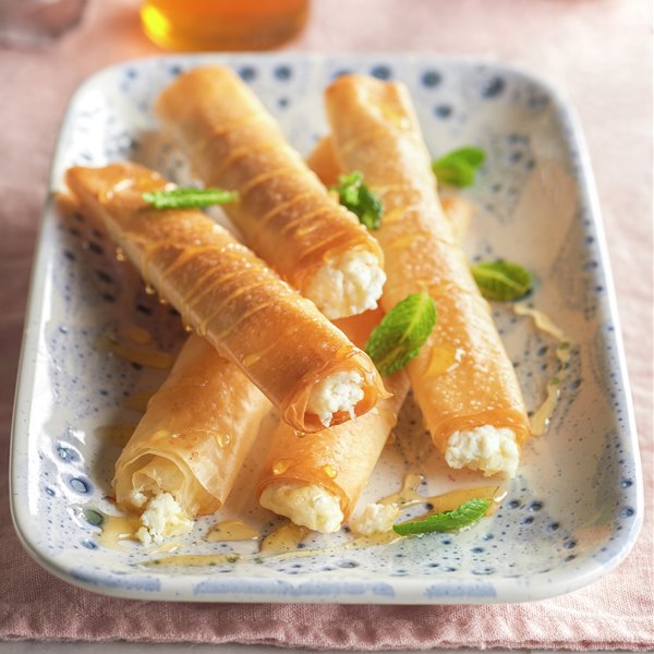 paso_a_paso_para_realizar_canutillos_de_requeson_y_queso_de_cabra_con_miel_resultado_final
