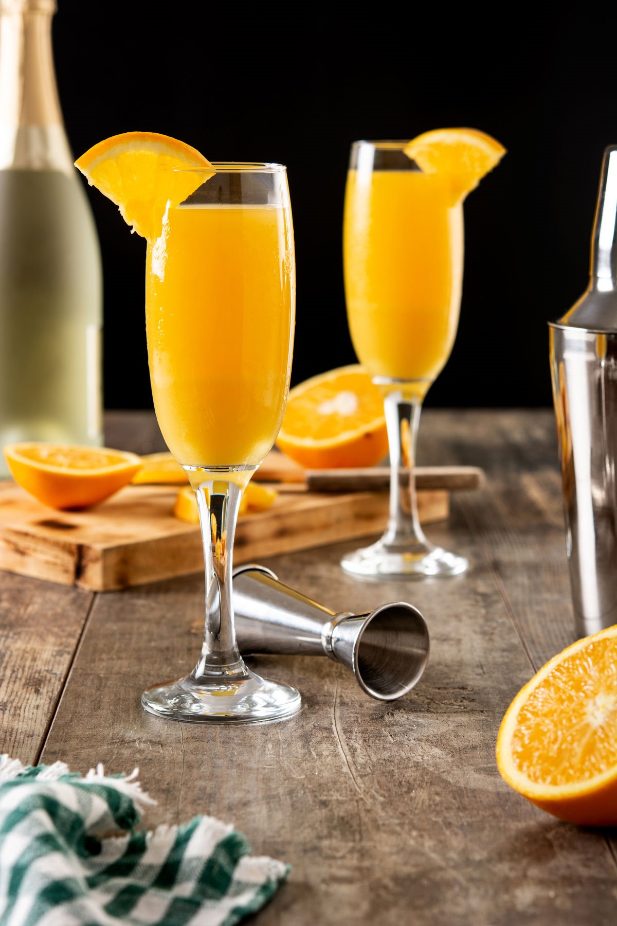 cóctel mimosa con naranja