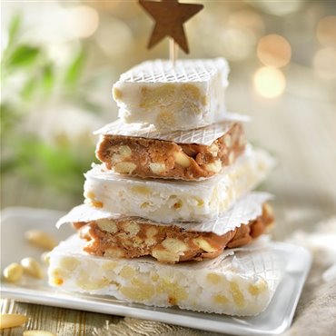 20 dulces tradicionales de Navidad: turrones, mantecados, polvorones, nevaditos, yemas...