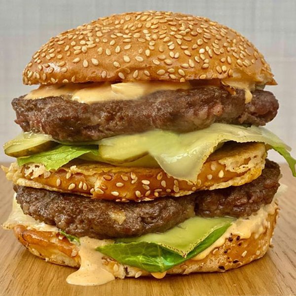 Dani García's Big Mac burger that you can make at home