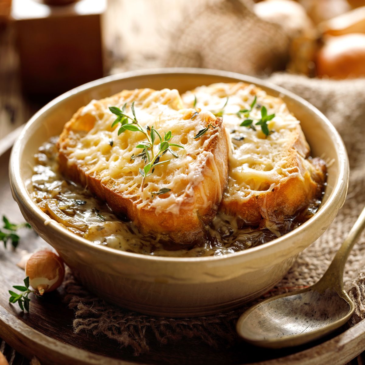 Onion soup with gratin toast