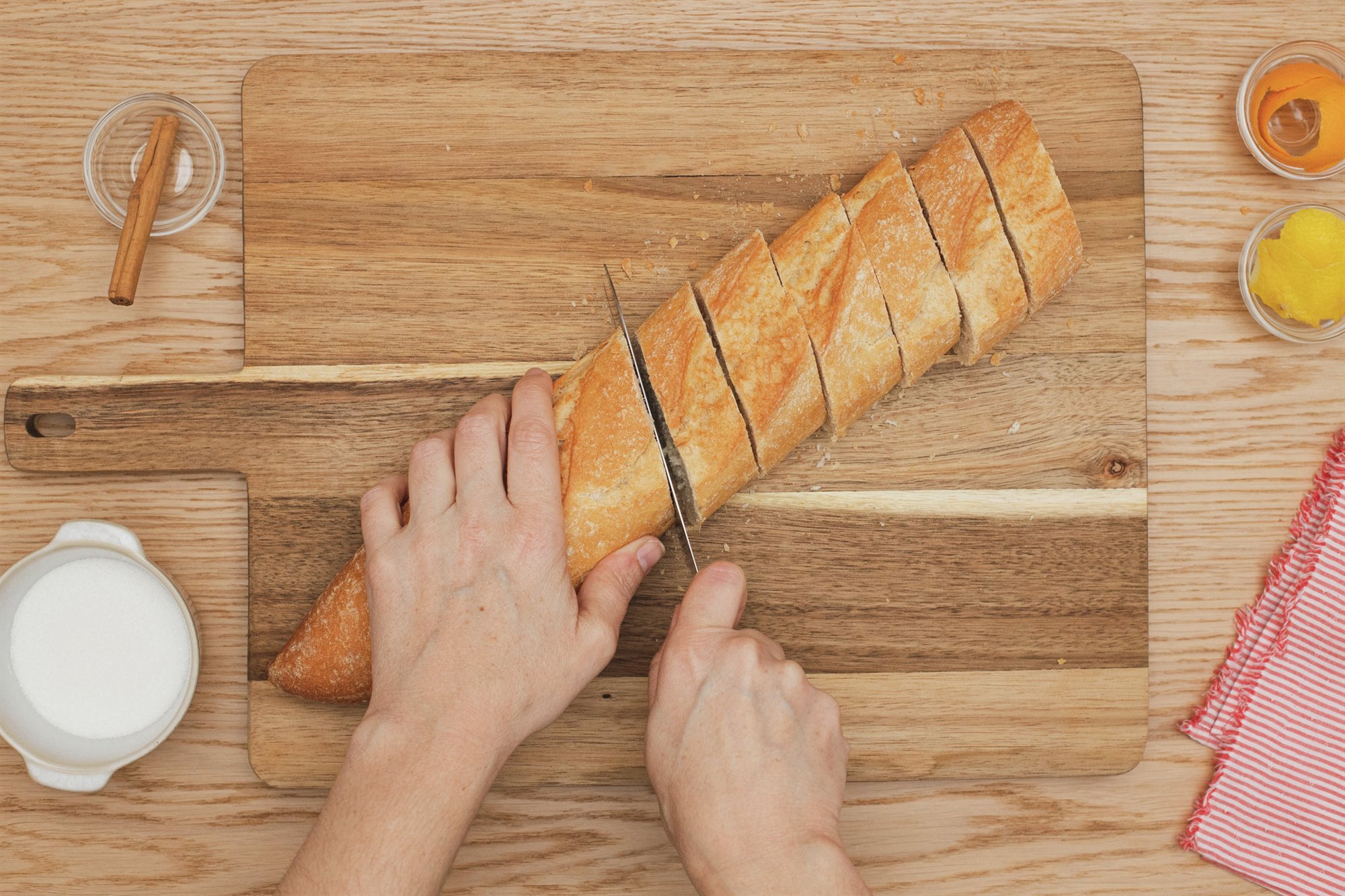 1. Corta el pan