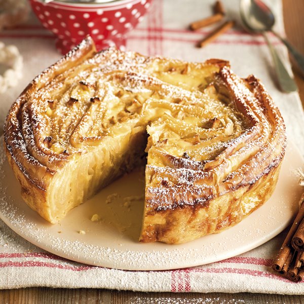 3 deliciosas recetas para hacer un pastel de manzana de bizcocho, hojaldre o pasta brisa