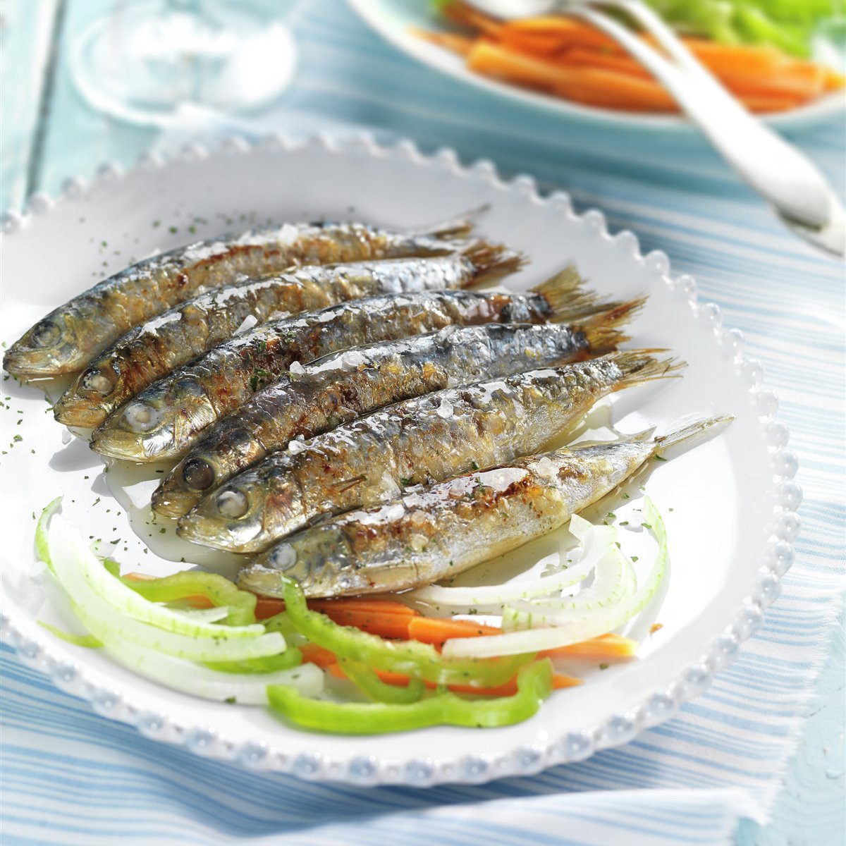 SARDINAS AL VINO CON VERDURAS.