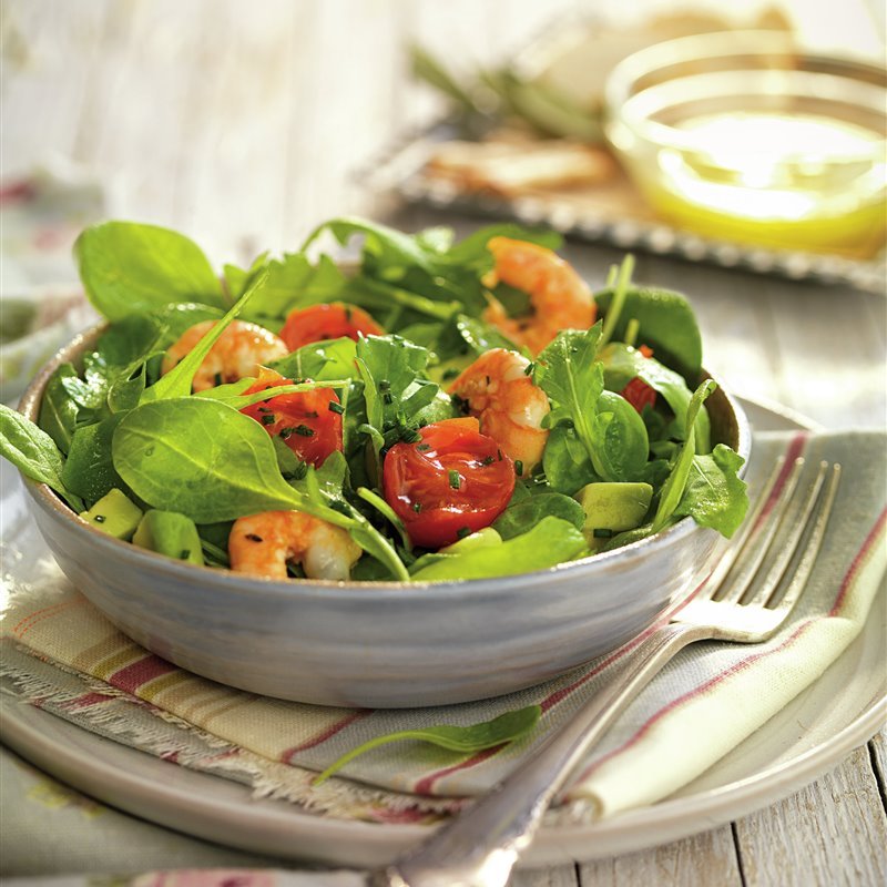 Ensalada de aguacate y langostinos
