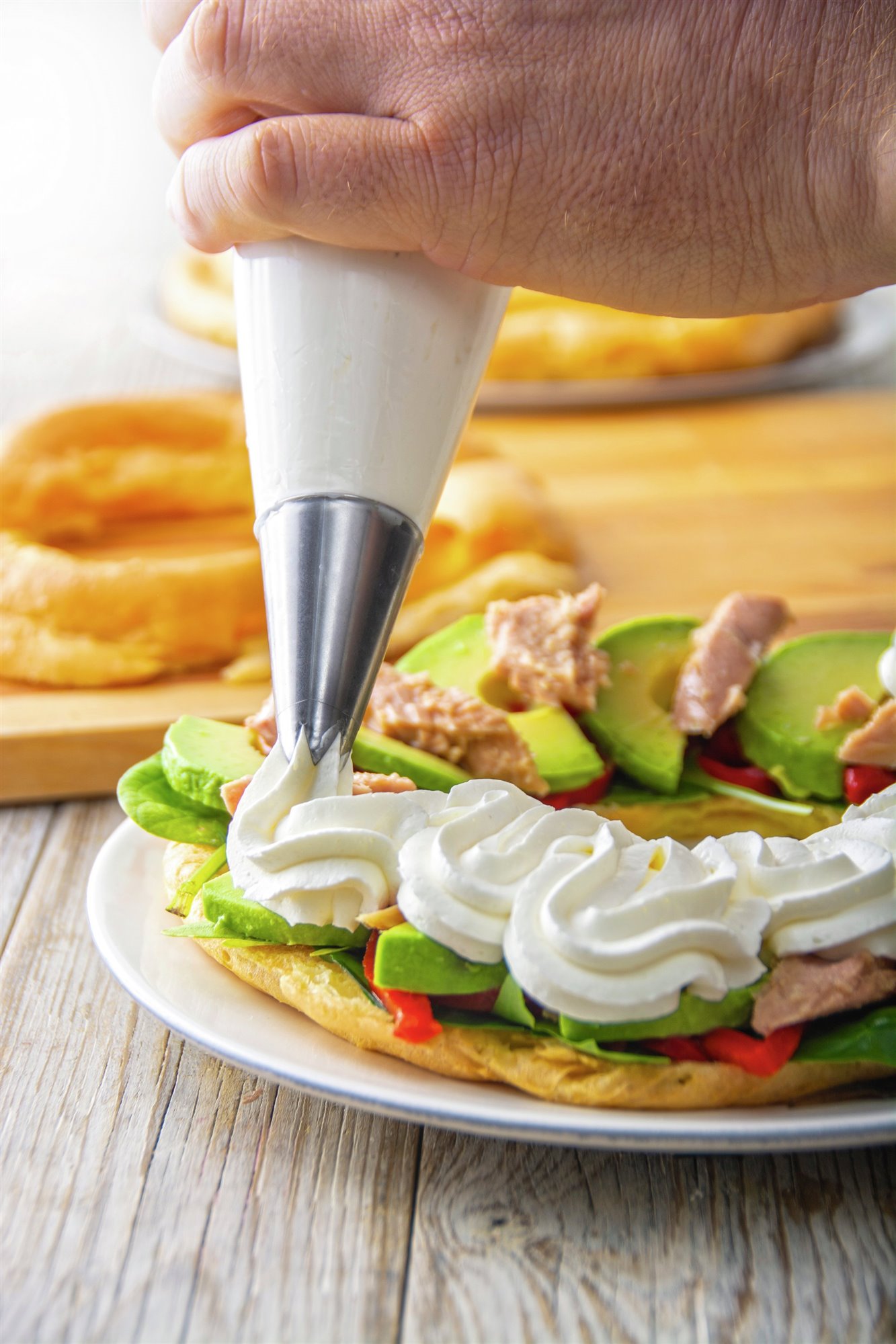 7. Reparte la crema de queso