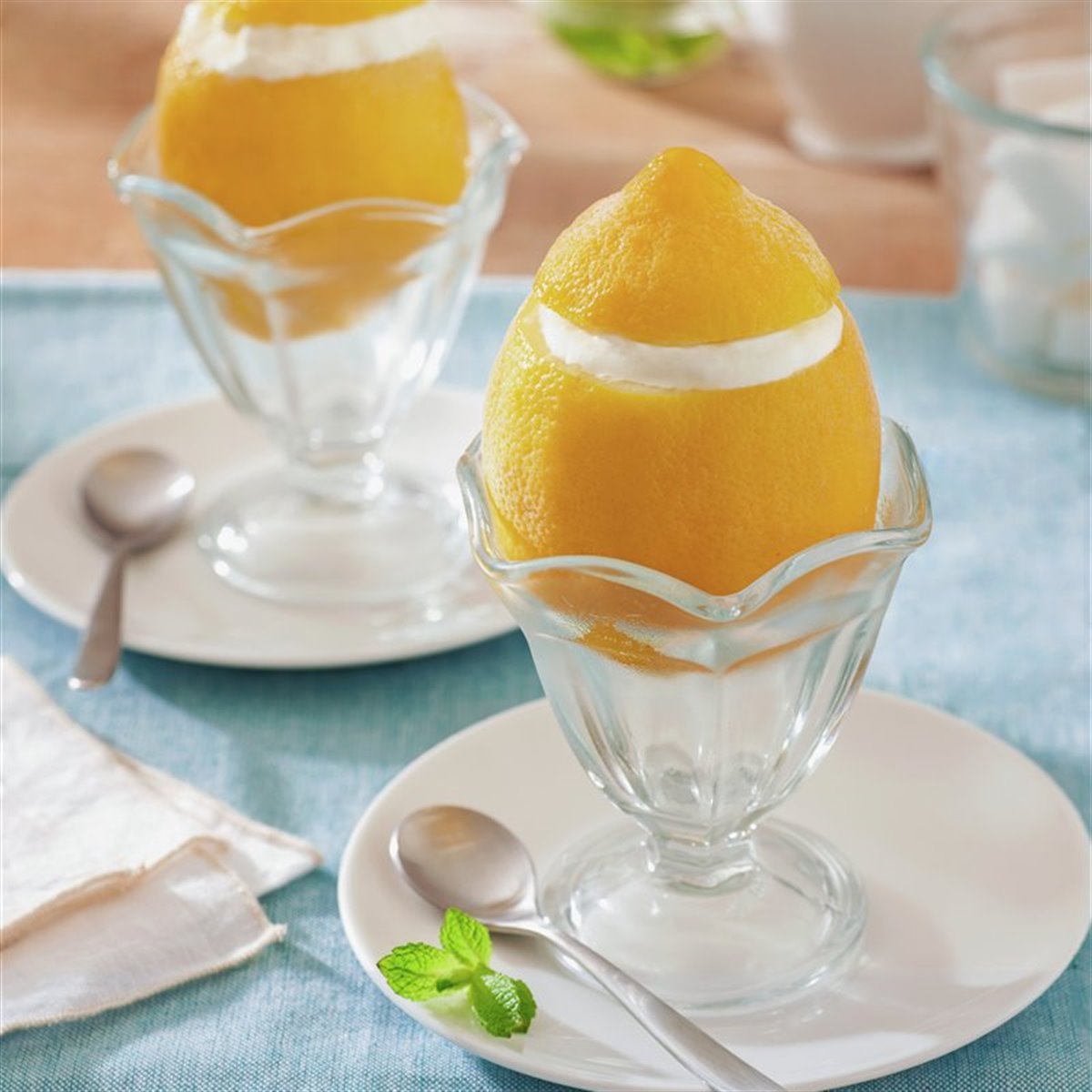 Limones rellenos de helado