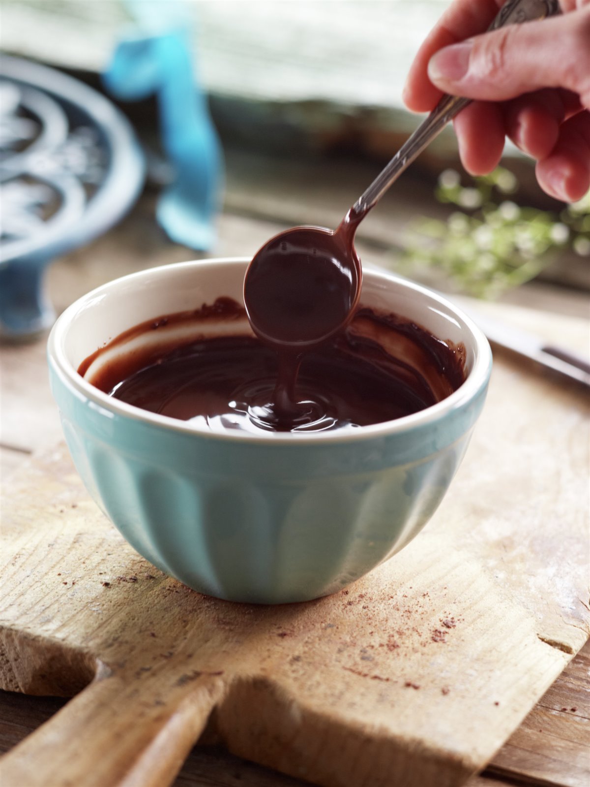 step-by-step_to_make_the_chocolate_ganache_remove_the_chocolate