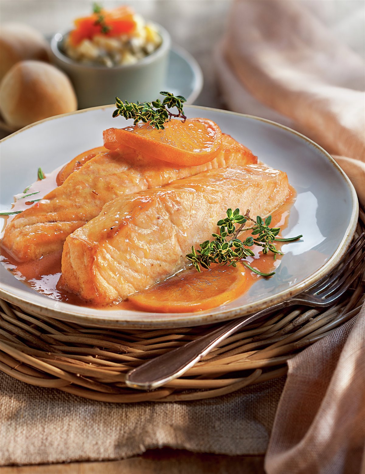 paso_a_paso_para_realizar_salmon_con_salsa_de_naranja_resultado_final