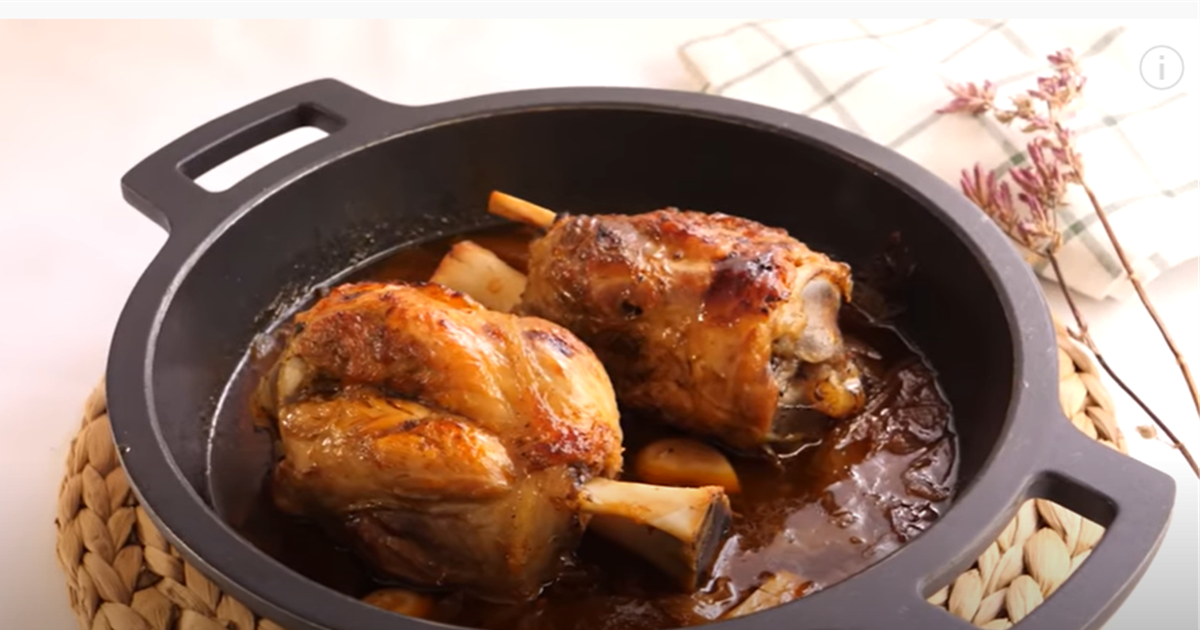 Codillos de cerdo al horno ¡súper jugosos!