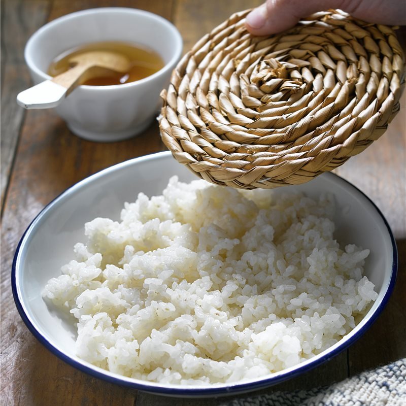 3. Cuece y escurre el arroz