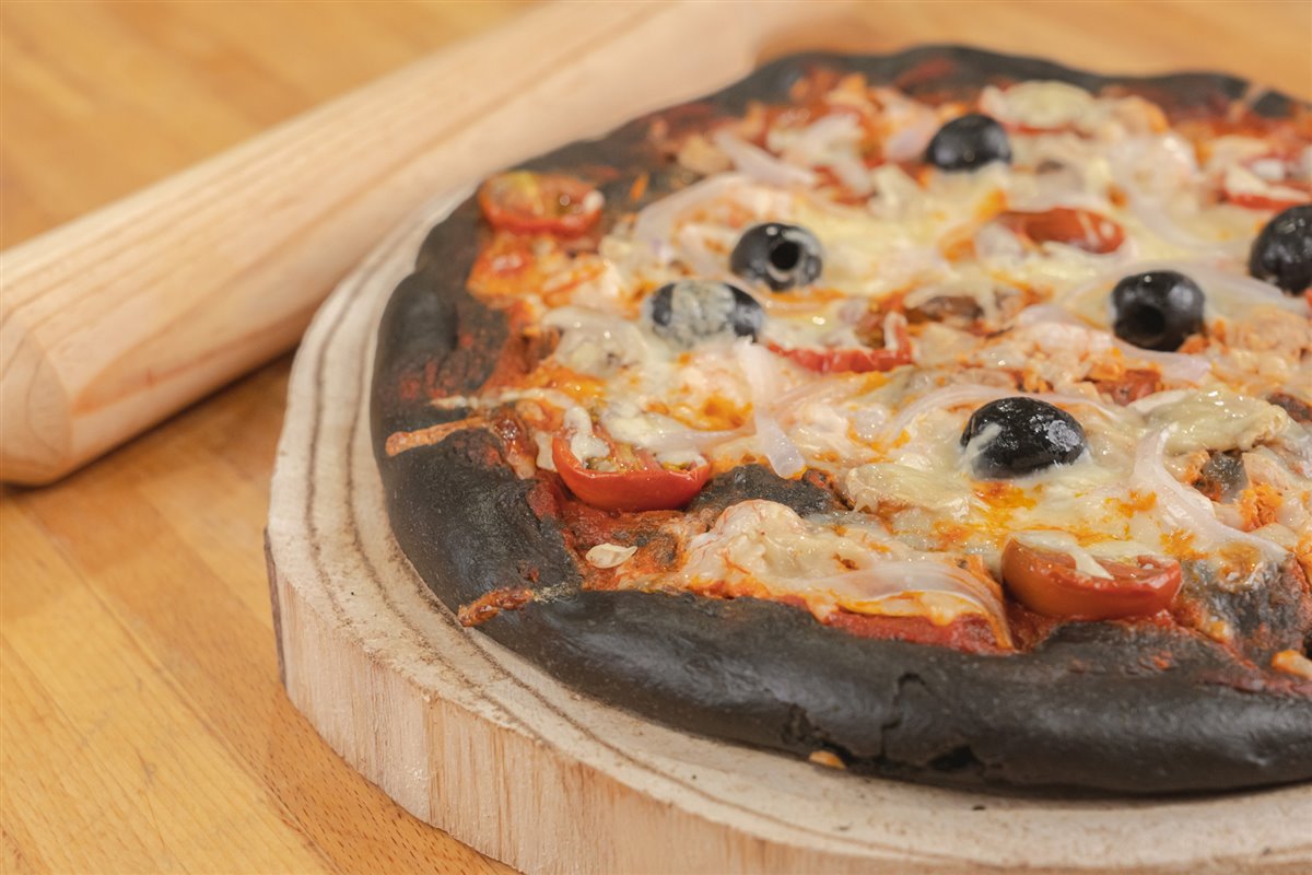 Pizza negra