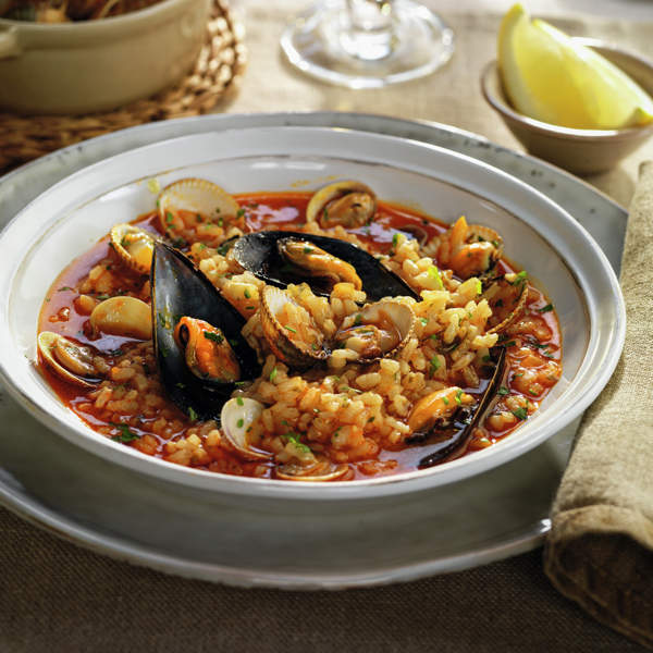 Arroz con almejas, mejillones y berberechos