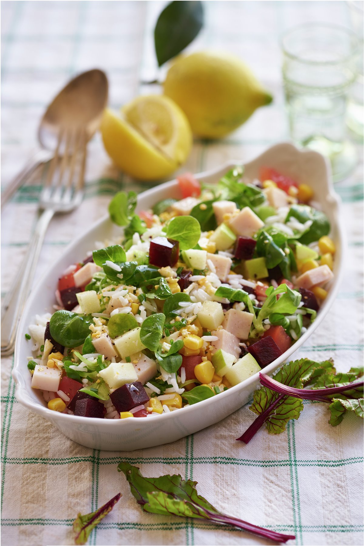 PASO A PASO PARA HACER ENSALADA DE ARROZ CON REMOLACHA Y PAVO: RESULTADO FINAL.