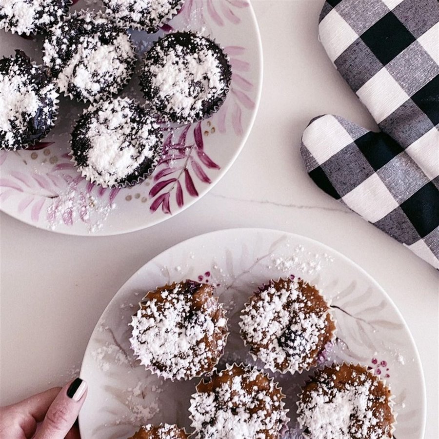 Muffins de plátano de Eugenia Osborne, un postre fácil para aprovechar plátanos maduros