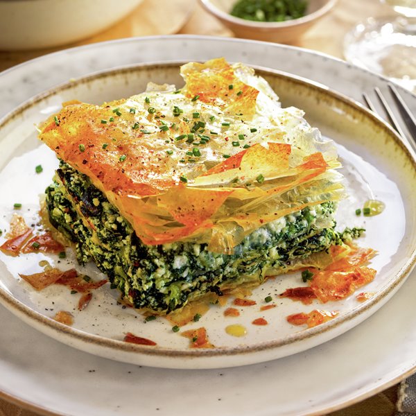 Receta de Spanakopita, la crujiente tarta salada más famosa de Grecia (¡súper fácil!)