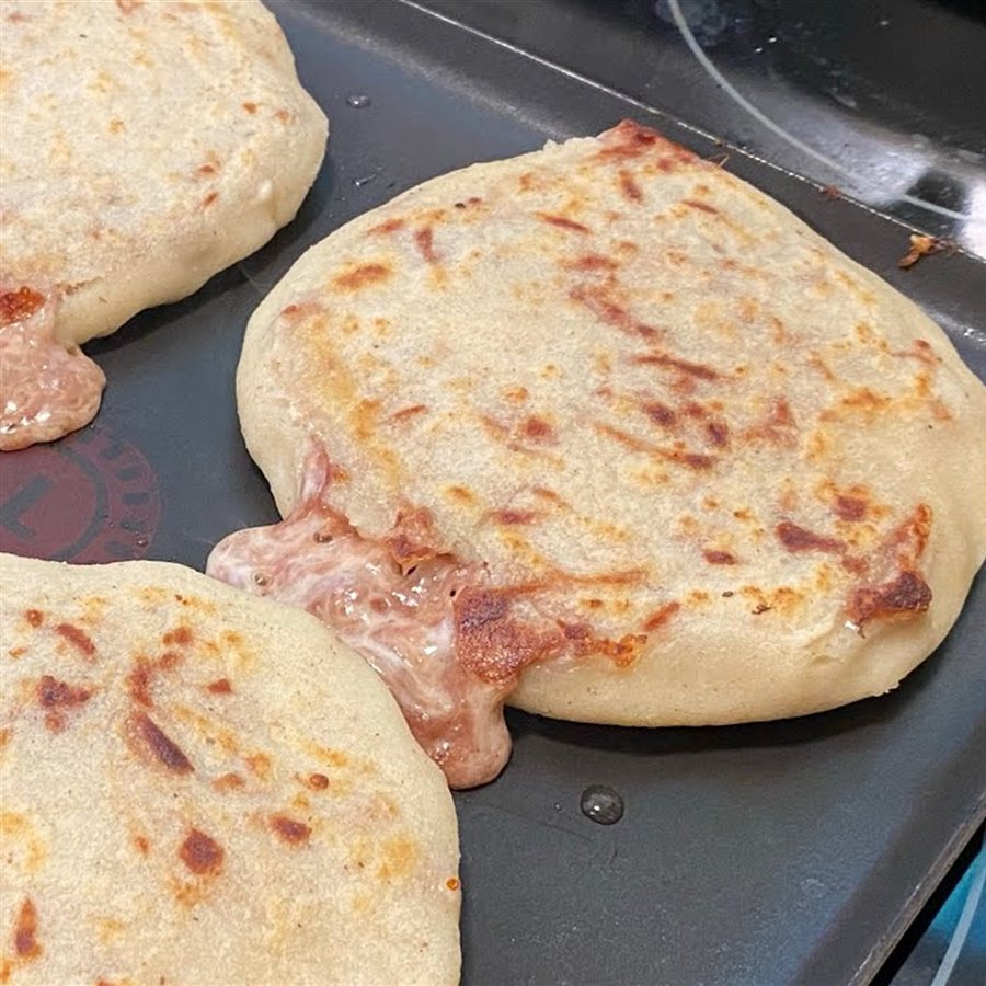 Pupusas salvadoreñas, receta típica de El Salvador (apta para