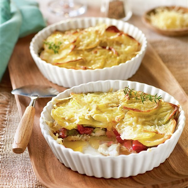 Pastel de patata y pescado gratinado, fácil y sabroso