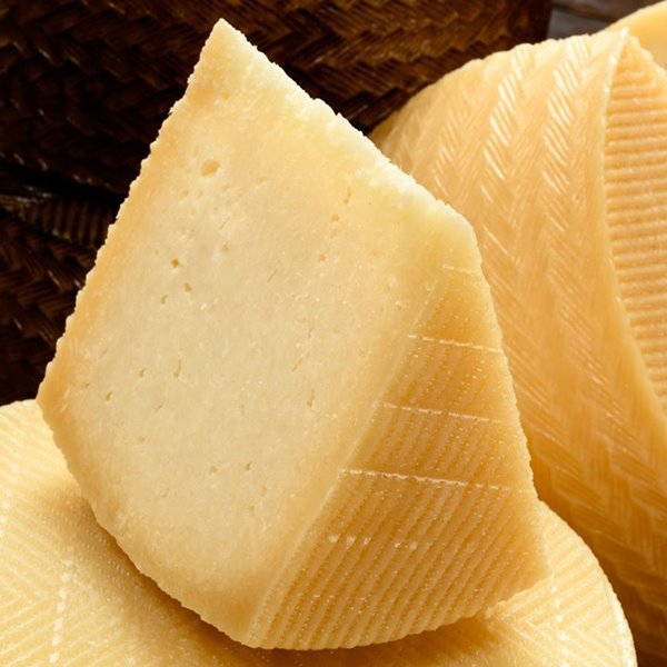 El truco infalible para cortar cuñas de queso