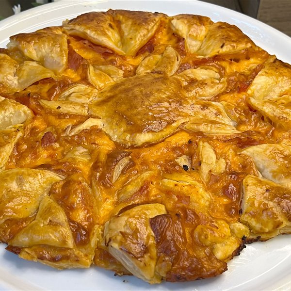 Ni quiche, ni tortilla: follado gallego de jamón y queso, receta crujiente de la abuela, ideal para una cena fácil y rápida