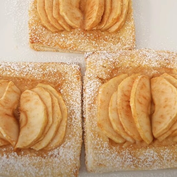 Tartitas de manzana con  pan de molde