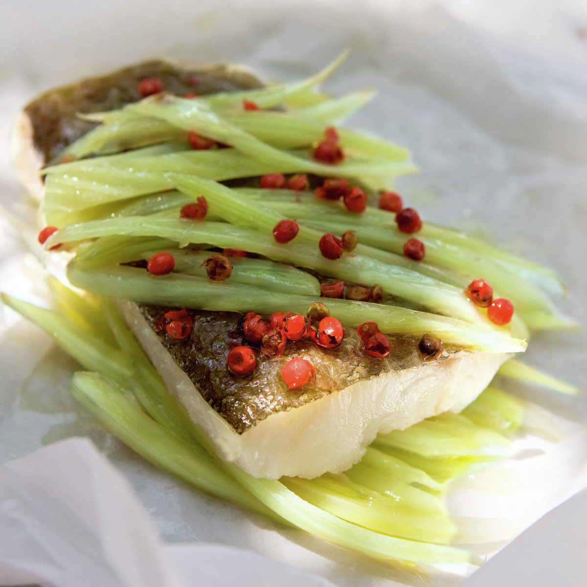 Papillote de mero con hinojo