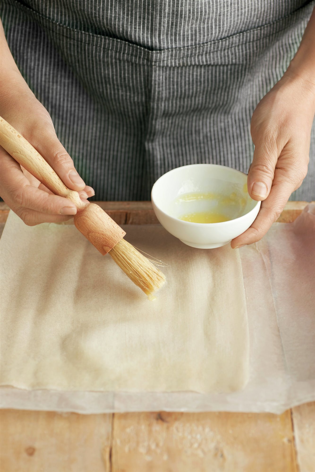 4. Unta y rellena la pasta