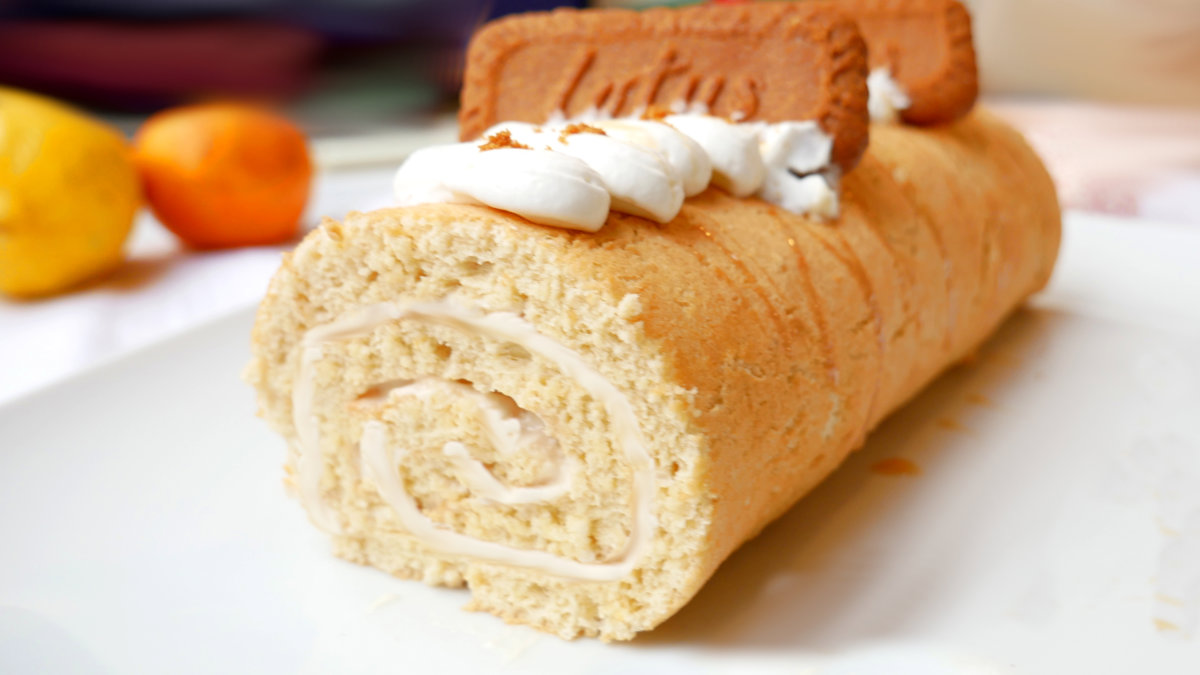 Brazo de gitano con crema de galletas Lotus