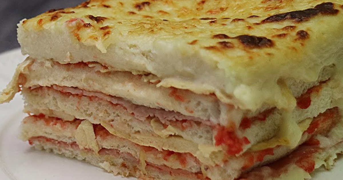 Cena Fácil Pastel Salado De Pollo Y Pan De Molde Gratinado Con Bechamel