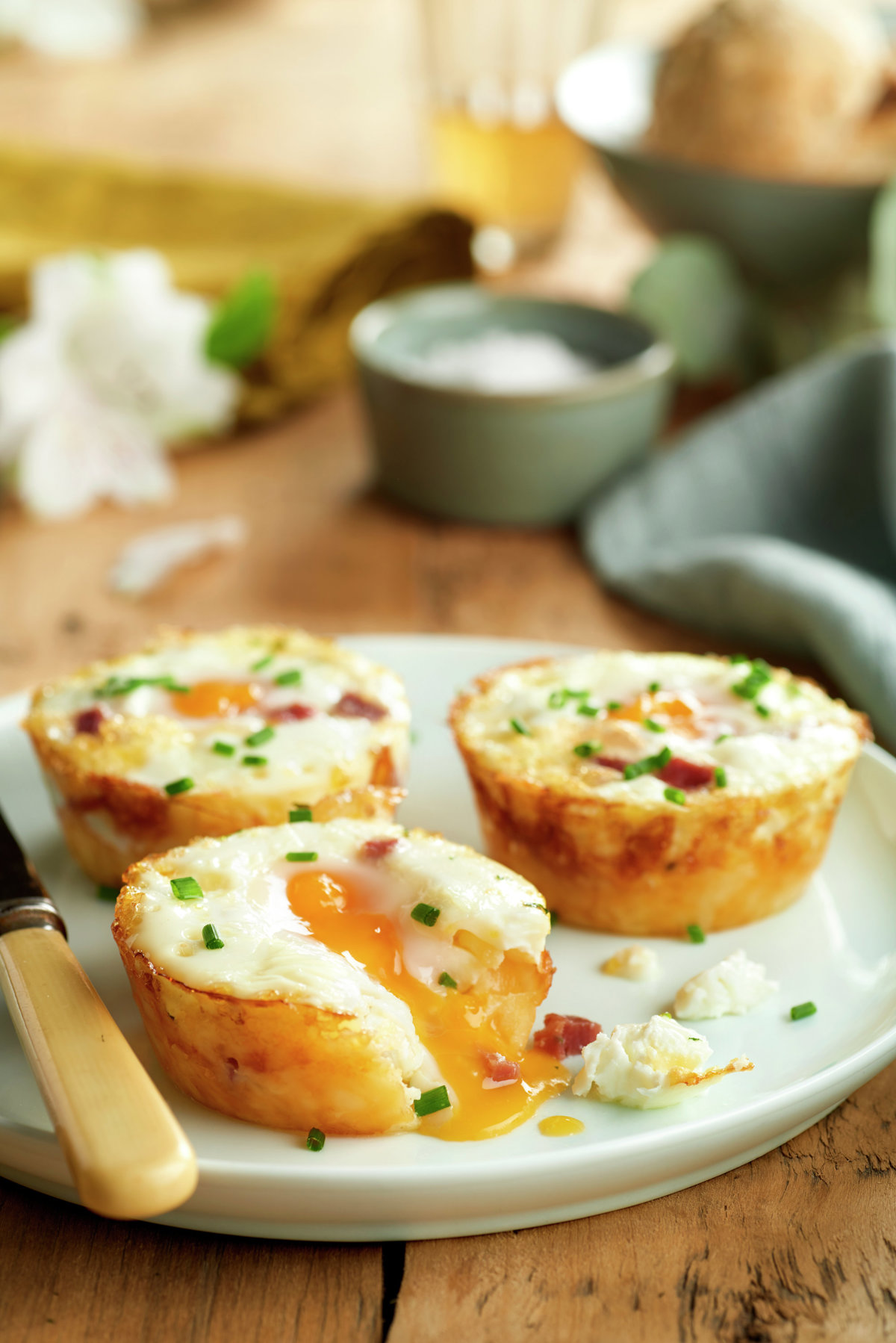 HUEVOS CON JAMÓN Y QUESO.