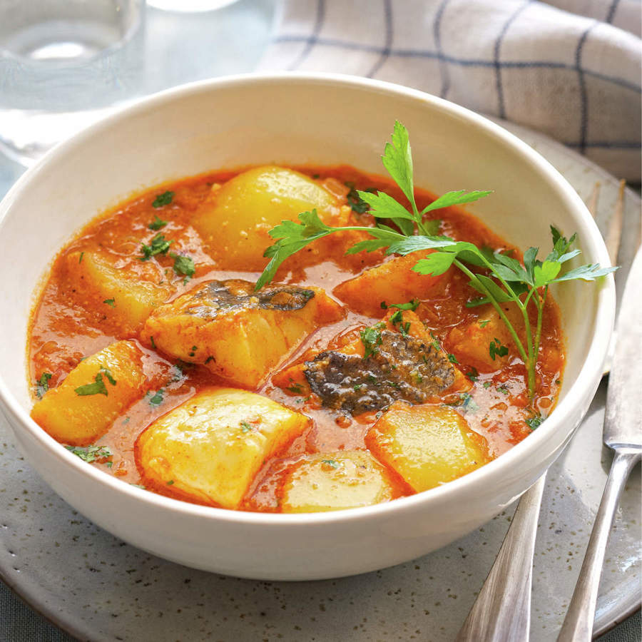 Caldero de merluza y patatas al estilo murciano