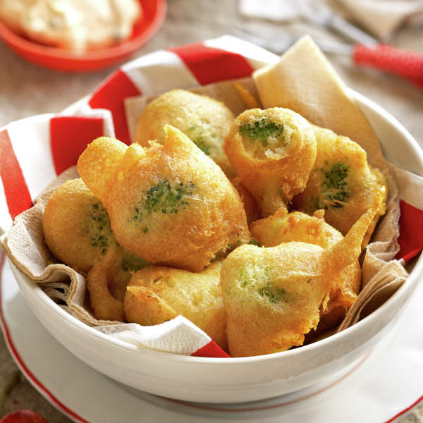 Buñuelos de brócoli para un picoteo saludable