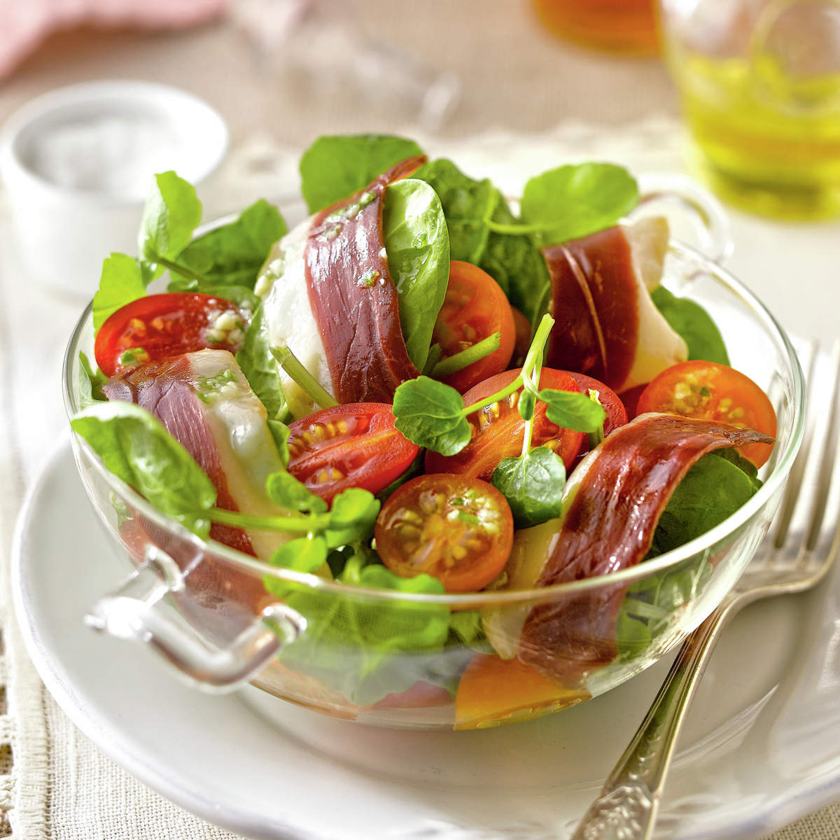 Ensalada de jamón de pato y pesto